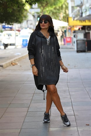 Yazı Baskılı Yakası Fermuarlı Sweat Elbise Siyah RenkELBİSE
