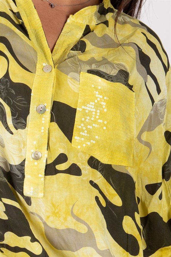 Yakası Ve Cebi Pul Detaylı Viskon Kumaş Kamuflaj Gömlek Sarı RenkGÖMLEK